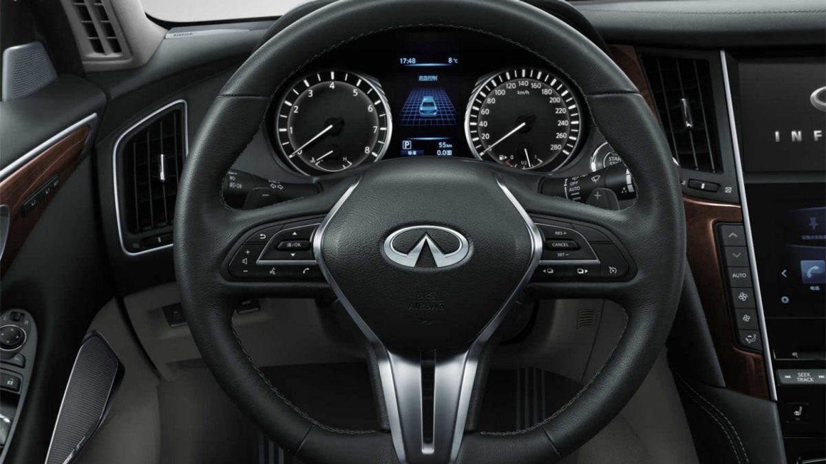 2018 INFINITI Q50 Red Sport Sedan Design Gallery | Steering Wheel  Controls