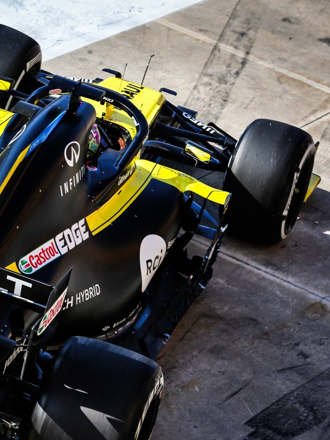 INFINITI Formula 1 Renault DP World F1 Team
